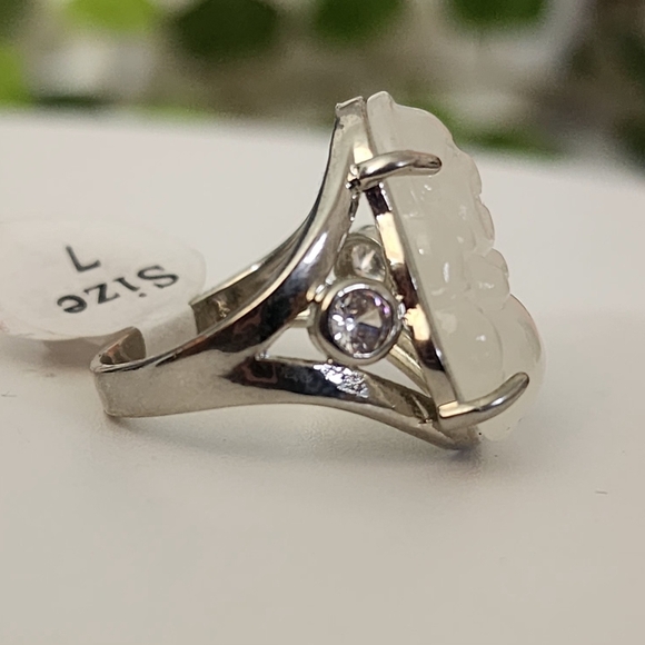 Boho Silver White Buddha Ring Size 7 - Picture 6 of 8